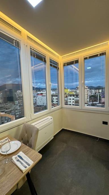 Peace And Love Luxury Apartment In Center, New Bazaar 2 Tirana Exterior foto